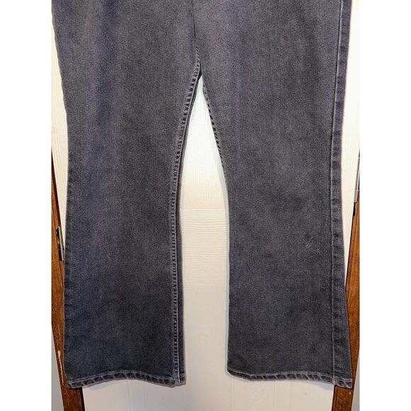 Levi’s 515 Vintage Black Boot Cut Jeans  Size 16 - Picture 3 of 11